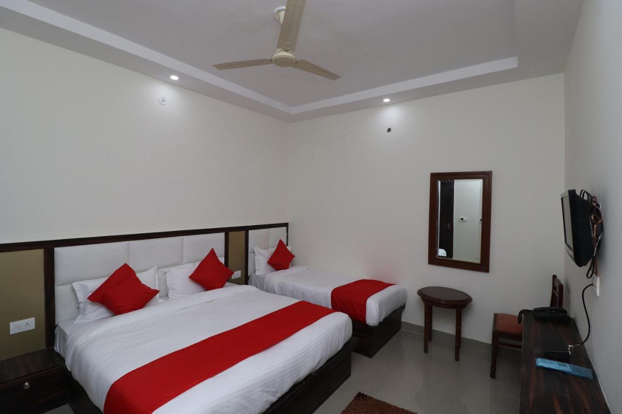 The Hosteller Agra Agra  Exterior photo